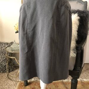 Anne Klein gray pencil skirt